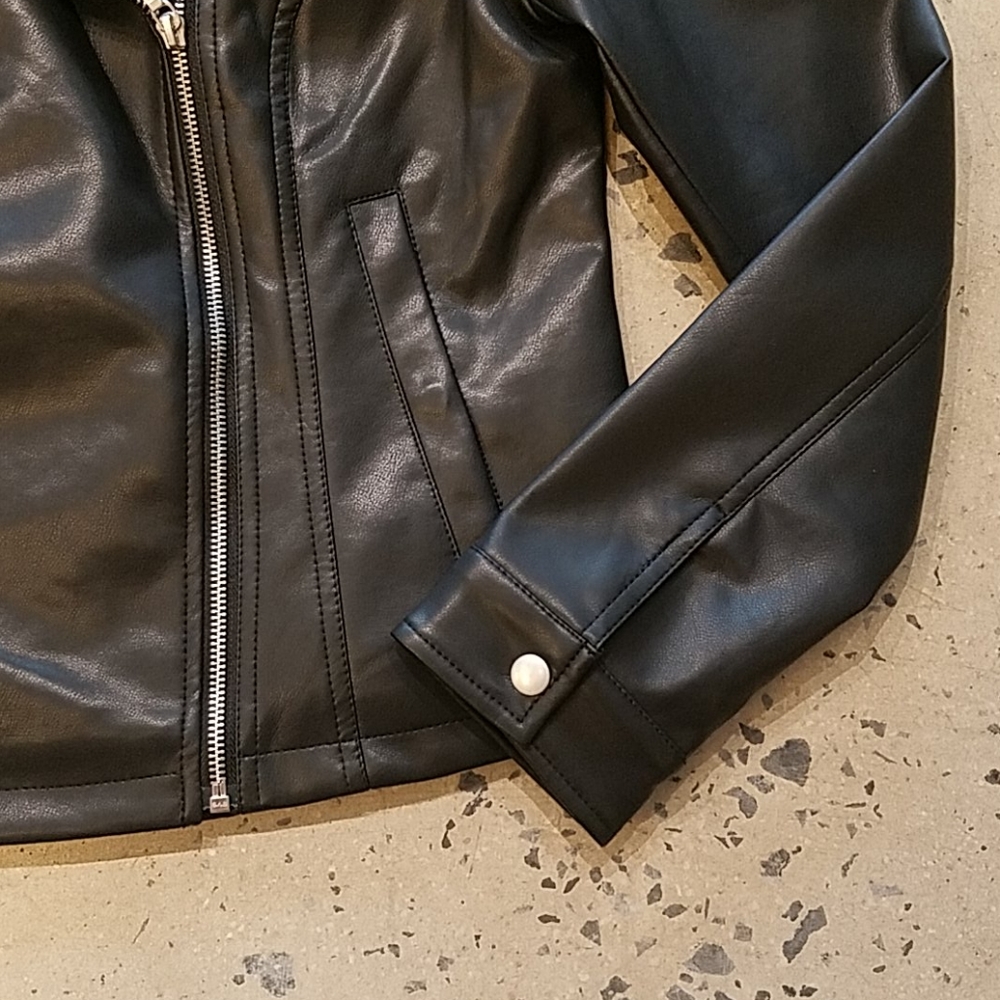Express black minus the leather biker jacket - Picture 3 of 8